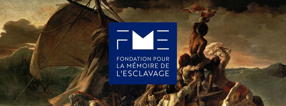 Logo de la fondation, en fond ‘Le Radeau de La Méduse’ de Géricault